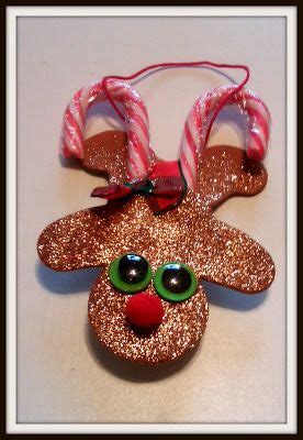 Traditionally, there are eight reindeer (dasher, dancer, prancer, vixen, comet, cupid, donner, and blitzen). (Upside Down) Gingerbread Man Candy Cane Reindeer Ornament {Craft} | Christmas crafts, Candy ...