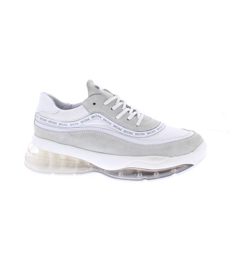 Découvrez les produits de la marque bronx et comparez les prix pour acheter en ligne pas cher. Basket Femme Bronx Bubbly 66260-CP04 Blanc | SHOWROOMVIP ...