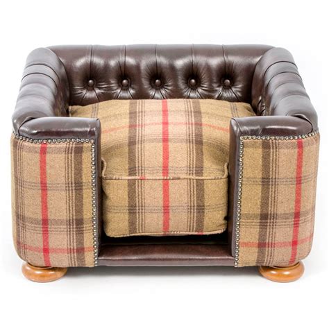 Burghley Buttoned Chesterfield Dog Bed By Lords And Labradors