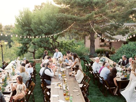 When your wedding lands on a summer holiday like memorial day, fourth of july or labor day, adding a dose of patriotism only adds to the from: Summer backyard wedding reception | Wedding & Party Ideas ...
