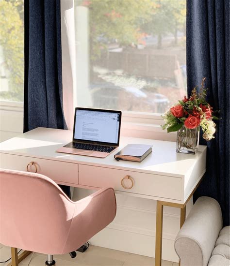 Desk Decor Ideas To Try In Your Office