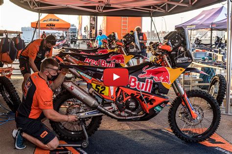 The world's toughest & biggest rally. Dakar Rally 2021: POV servicing Toby Price's KTM 450 Rally bike