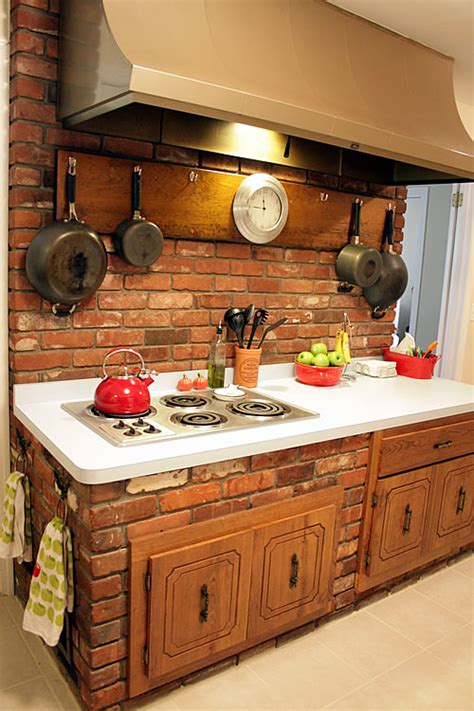 There are a few variations of this blind. Kitchen and Family Rooms That Were Meant To Live As One
