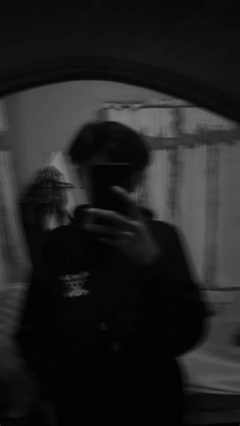 Mirror Shot Boy Blurred Pic Boyfriend Pictures Blur Picture