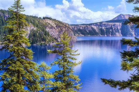 Crater Lake Natural Beauty Photograph By Joseph S Giacalone Fine Art