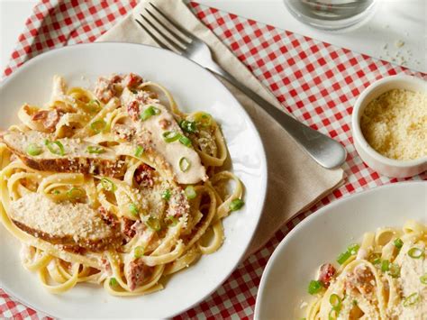 So there's no need to rich, creamy, and delicious chicken alfredo lasagna recipe that is made with a homemade alfredo. Cajun Chicken Alfredo Recipe | Guy Fieri | Food Network