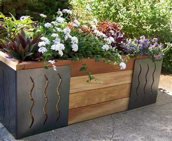 Use the set square to make sure the corners of the garden bed are square. Inside Urban Green: M Brace Raised Bed Planter