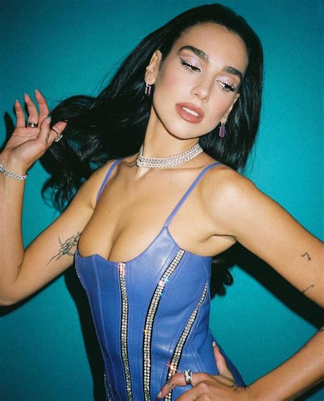 Dua Lipa On A 3 Week Cum Streak To Her Scrolller