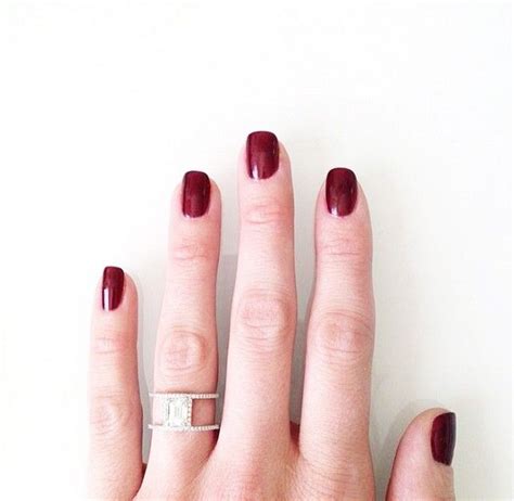 23 Fashion Insiders With Stunning Engagement Rings Pretty Engagement