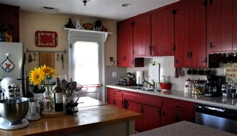 21 posts related to modern red kitchen cabinets. Red kitchen cabinets photos