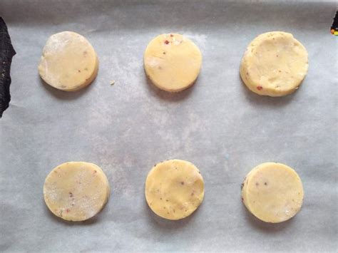 How To Make Sugar Cookies Keep Their Shape Eat Like No One Else