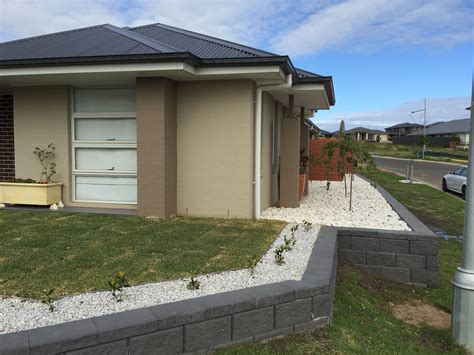 The locarno offers the utmost in contemporary living with amazing views, controlled access entry, laundry on every floor and garages. Oran Park L&K Zen Landscaping by Hayden DeLacy | Outdoor ...