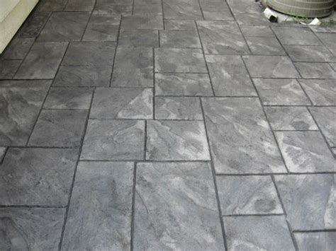 Charcoal grey stamped concrete patio. Ashlar Slate Light Gray Base Charcoal Release | patio ...