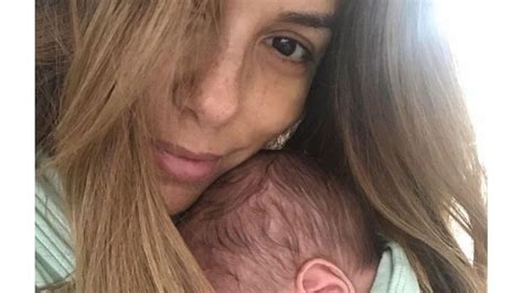 Eva Longoria Loves Morning Cuddles 8days