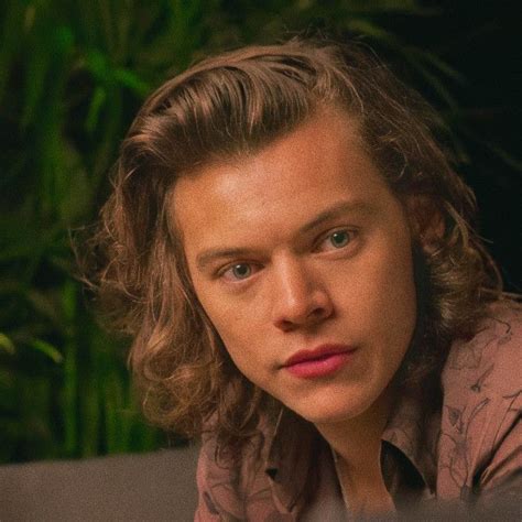 There are already 5 enthralling, inspiring and awesome images tagged with harry styles bandana. juli — Prince Harry | Harry styles hair, Prince hair ...