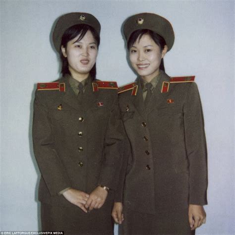 Eric Lafforgues Photos Show North Koreans Daily Life Daily Mail Online