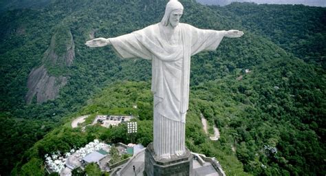 Africas Largest Statue Of Jesus Unveiled In Nigeria
