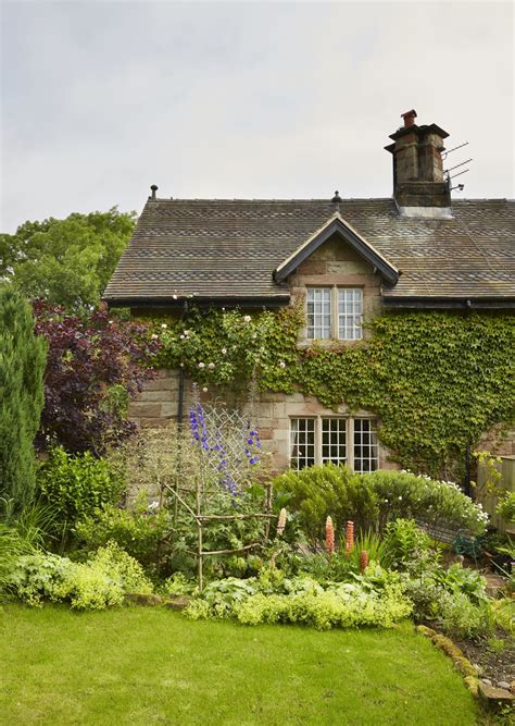 Be Inspired By This Pretty Cottage Transformation Countryside House