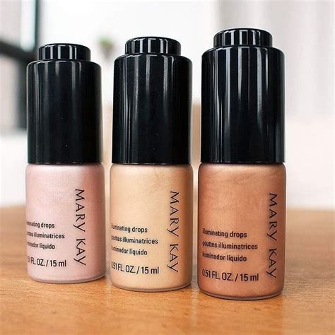Mary kay's makeup artist gladly recommends them for special occasions, and for the ladies who want to leave an impression! Boleh digunakan sebagai highlight di muka dan di badan ...