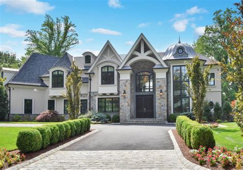 54 Million Newly Built Stone And Stucco Mansion In Upper Saddle River