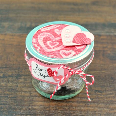 Valentine Gift in a Mason Jar - Happy Hour Projects