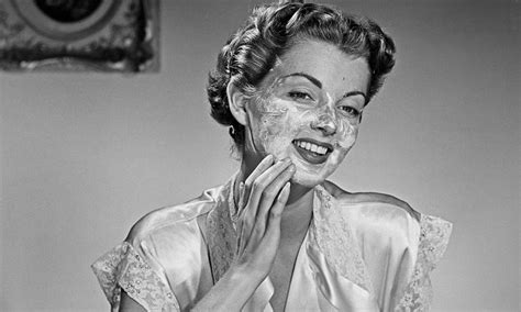 Последние твиты от rudy w. One in three women used a face scrub this morning but will ...