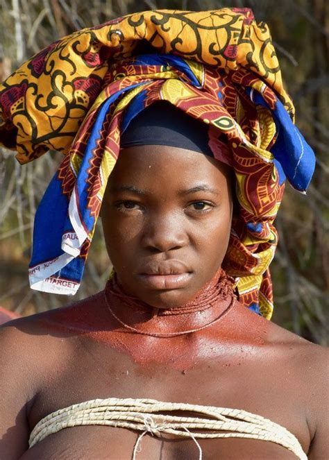Tribal Encounters In Remote Southern Angola Africa Tribes Angola African Girl