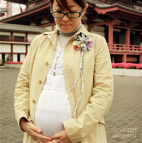 Pregnant Woman Photograph By Cecilia Magill Science Photo Library