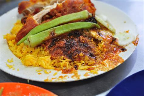 Looking for a late night meal in penang i came across nasi kandar line clear; Nibble & scribble: Line Clear Nasi Kandar in Penang