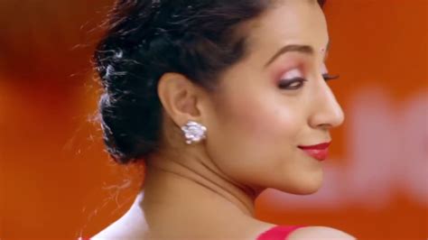 Trisha Krishnan Hot Expression And Navel Show In Saree HotEdit Link