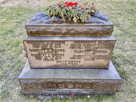 Heres How To Find The Grave Of Clement Clarke Moore Author Of Twas