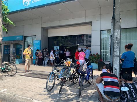 เปิดโฉม โลโก้ เราชนะ หัวใจแดงน้ำเงิน โอบอุ้มประชาชน ภายหลังการประชุมคณะรัฐมนตรีผ่านระบบ video conference ณ ห้องประชุม 501 ตึกบัญชาการ 1 ทำเนียบรัฐบาล ได้. เราไม่ทิ้งกัน แจกเงิน 5000 บาท ธนาคารอะไรได้บ้าง - Pantip
