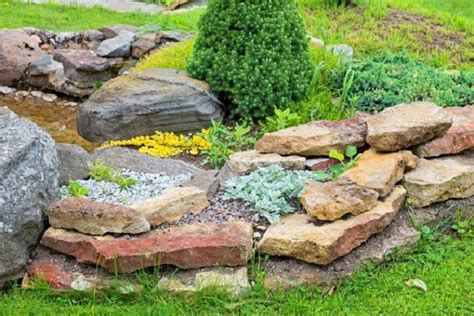 5 Simple Steps On How To Make A Rockery Garden Easy Diy Project