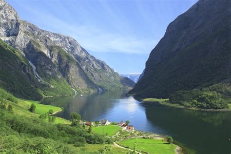 Sognefjord And Nærøyfjord In A Nutshell Tour From Bergen Fjord