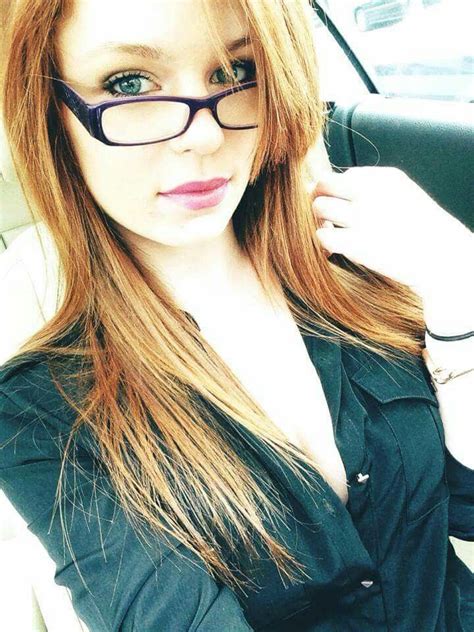Pin By Girls With Glasses On 7 Redheads Beautiful Women Pictures