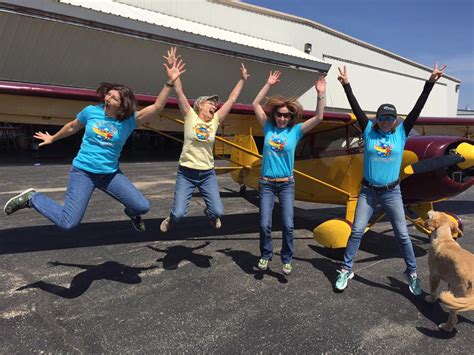 Ladieslovetaildraggers Fly In Texas Style Eaa