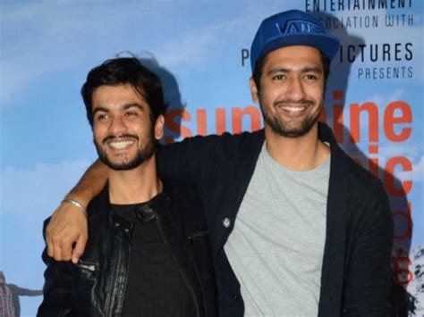 Vicky Kaushal Cheers For Brother Sunny Kaushal Heres How Hindi
