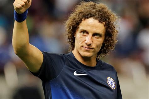 Luiz — ist der familienname folgender personen: Arsenal s'offre David Luiz