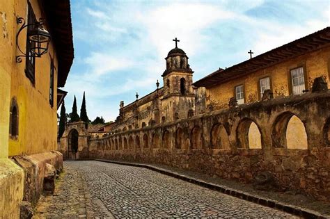 #3 best value of 99 places to stay in patzcuaro. Patzcuaro, Michoacan | Lugares mexico, Lugares hermosos ...