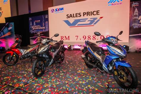 Comes with big tyres and menacing looks. SYM ra mắt xe máy tay côn VF3i cạnh tranh Honda Winner