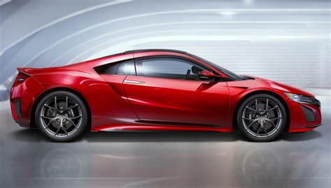 Il simbolo di tutte le innovazioni tecnologiche ottenute in tanti anni di collaudi e gare: Honda NSX : le retour de l'icône