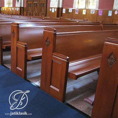 Bangku gereja minimalis ini didesain oleh pengrajin langsung mebel jepara kami, sehingga sangat terjamin konstruksinya yang kuat dan model yang nyaman untuk jamaah gereja bangku kursi gereja ini sangat kuat karena kami juga menggunakan bahan kayu jati yang berkualitas dan cukup tebal. Jual Bangku Gereja Minimalis Sederhana Kayu Jati Jepara ...