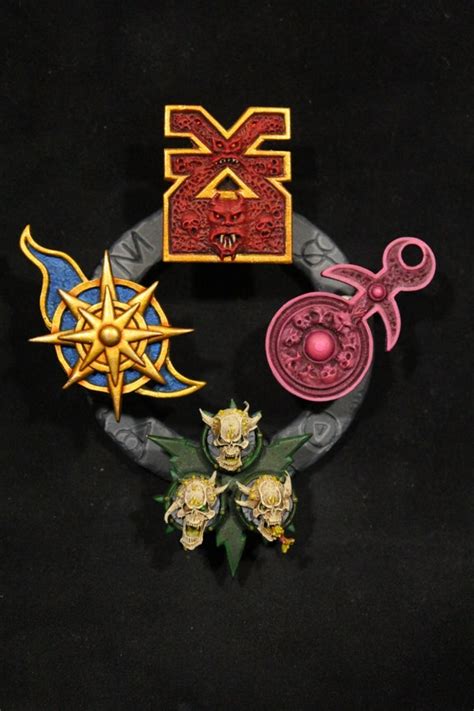 Warhammer 40k 4 Gods Of Chaos Icon Badge