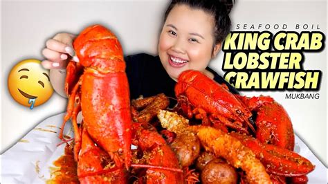 KING CRAB LEGS WHOLE ENTIRE LOBSTER CRAWFISH SEAFOOD BOIL MUKBANG 먹방 EATING SHOW YouTube