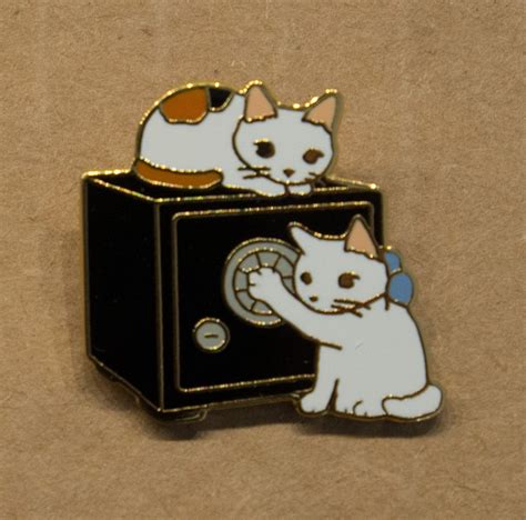Safe Cracker Cat Collectors Pin Calico Cat Pin Cat Etsy