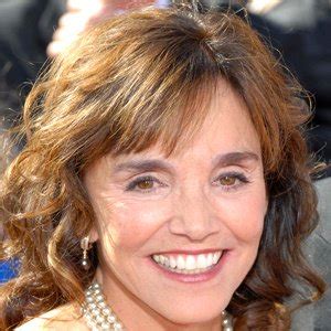 Brooke Adams Bio, Affair, Married, Husband, Net Worth ...