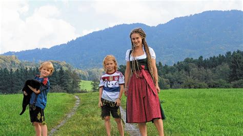 Barfuß Durch Das Leben Landkreis Meldungen