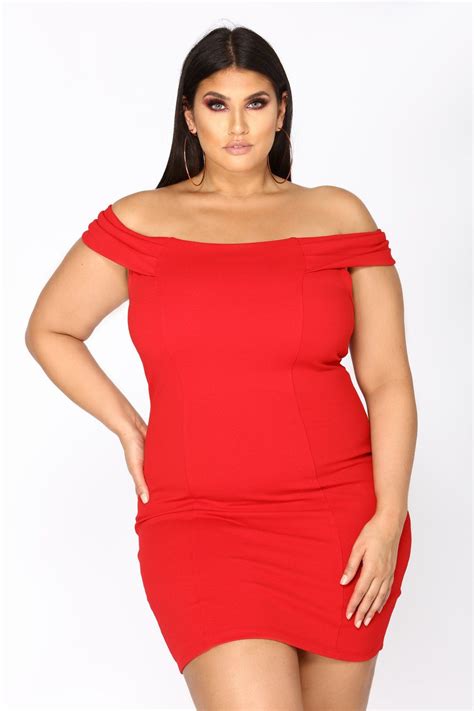 Edited At Plus Size Looks Curvy Plus Size Plus Size Model Red Dress