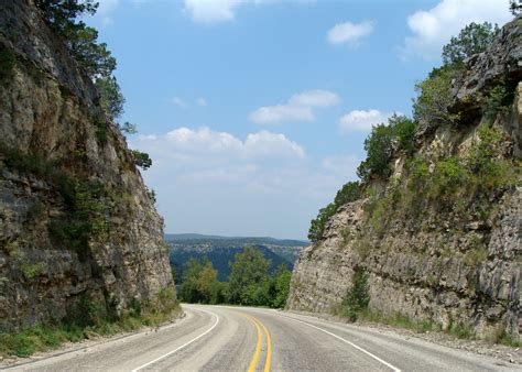 8 Reasons Were Obsessed With The Texas Hill Country
