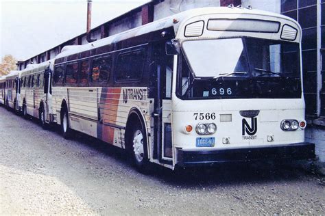 Njt Suburban Flex 1987 Retro Bus Service Bus Cool Vintage Photos